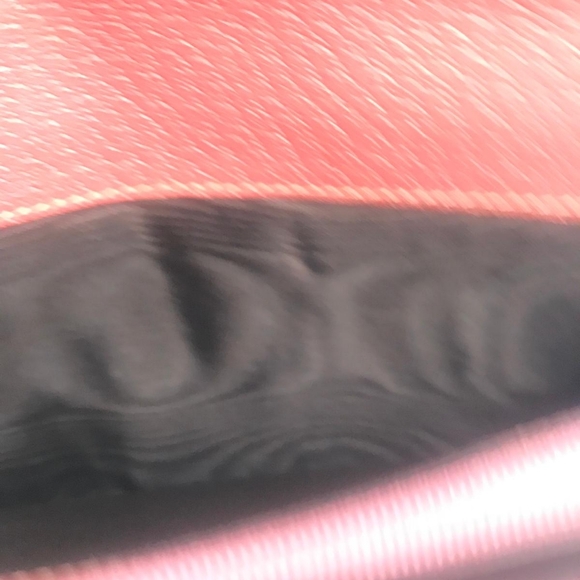 Pre Love in Excellent Condition Gucci Monogram Abbey Continental Wallet - Picture 7 of 15